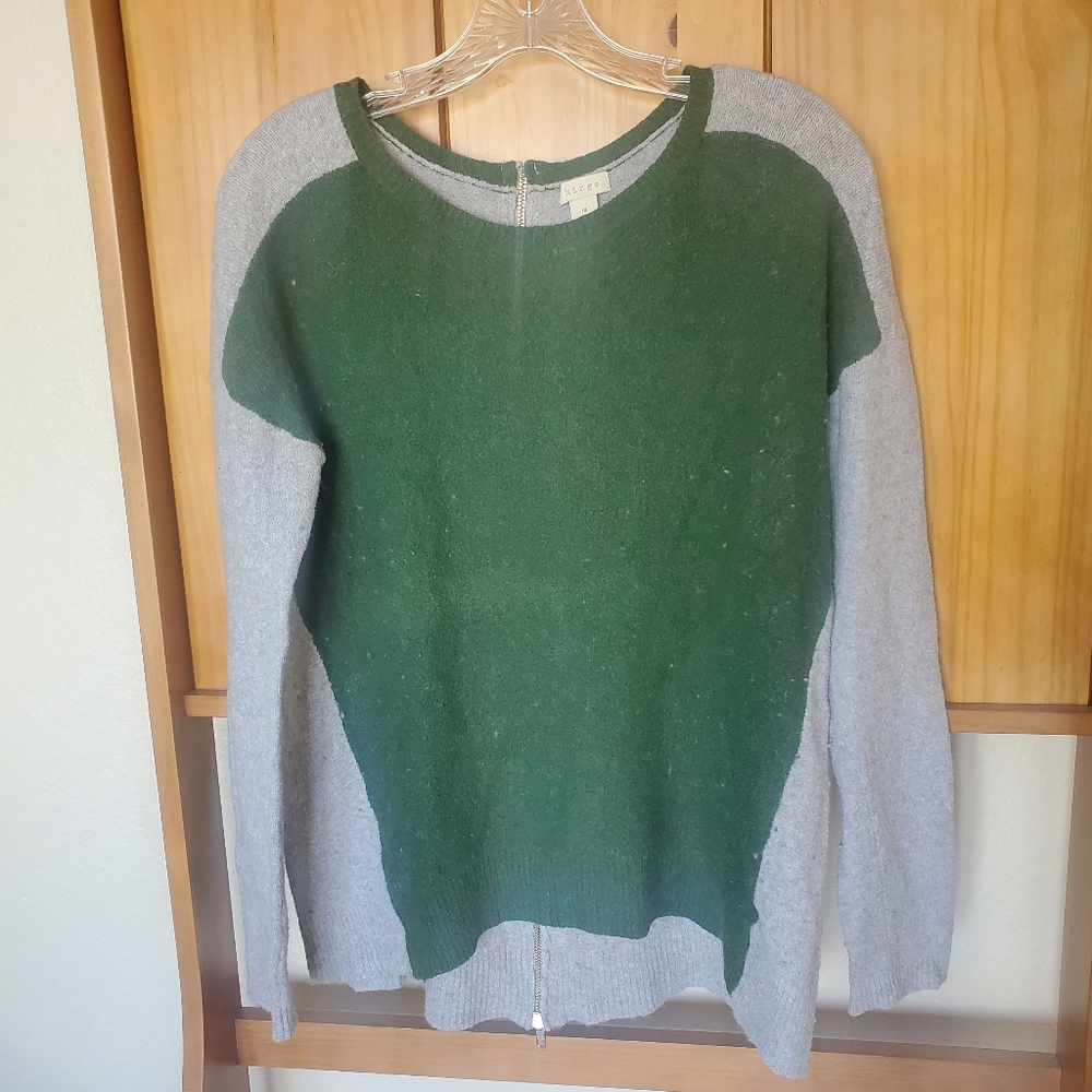 Hinge Colorblock Sweater